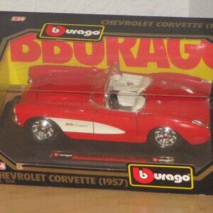 Burago Chevrolet Corvette 1957 Diecast Model Car Scale 1:24 Brand New in box